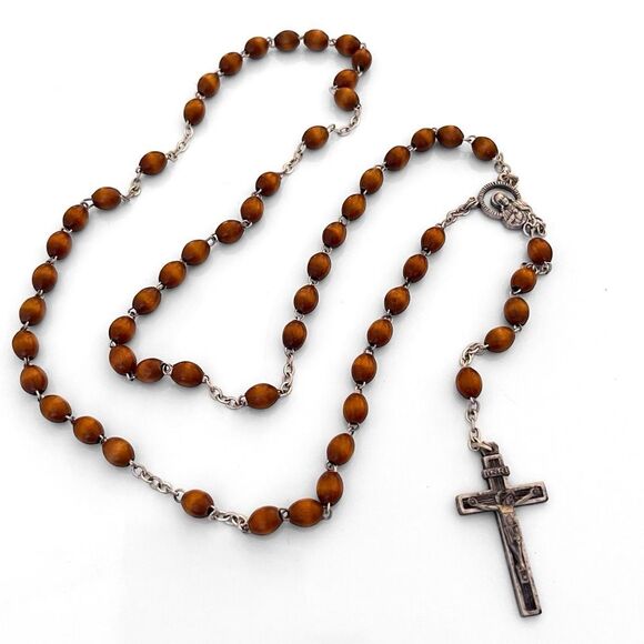 Wooden Bead Silver Chain Rosary Italy - Picture 1 of 4